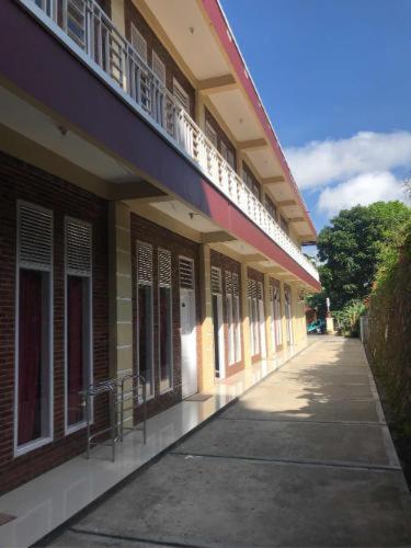Tulip Inn Tomohon Kültér fotó