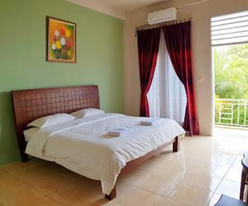 Tulip Inn Tomohon Kültér fotó